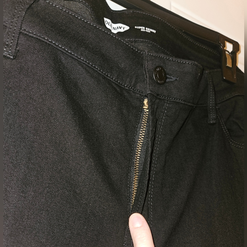 Old Navy Women's Super Skinny Jeggings - NWT - Picture 13 of 14